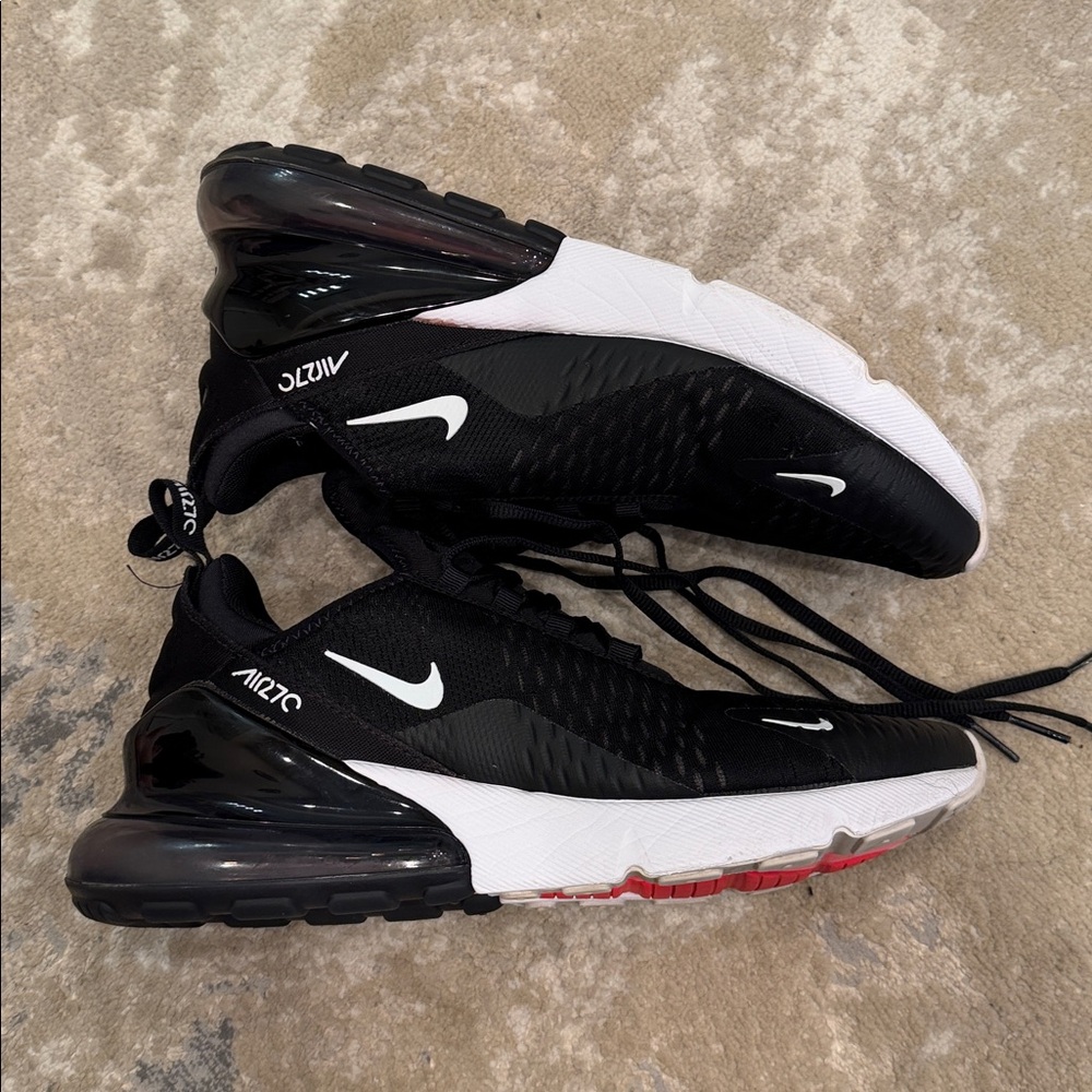 Nike Air Max 270 Black and White Shoes size 9.5 - Picture 3 of 12